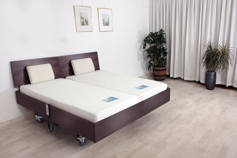 Forest Basic 2 persoons DEELBARE gelamineerd massief beuken houten hooglaagbedden. 180 en 200 breed.